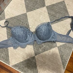 Victoria's Secret Lace Bra in Gray